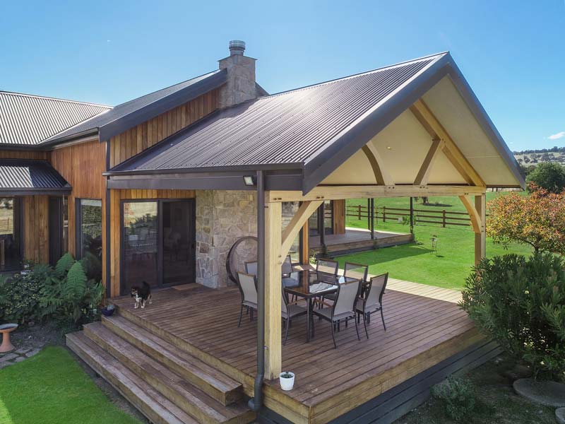 Big Mountain Homes - Bluegum Ridge Traditional Timber Home